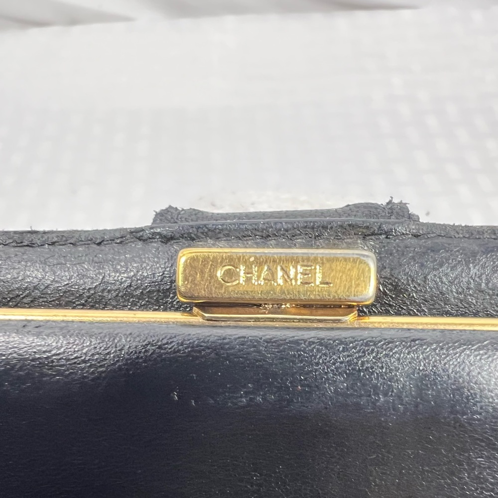 1101: Vintage Chanel Black Caviar Long Wallet Snap Closure: serial removed - Picture 9 of 13